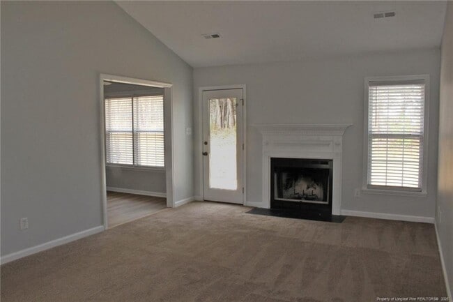 Building Photo - 217 Hobson Ct