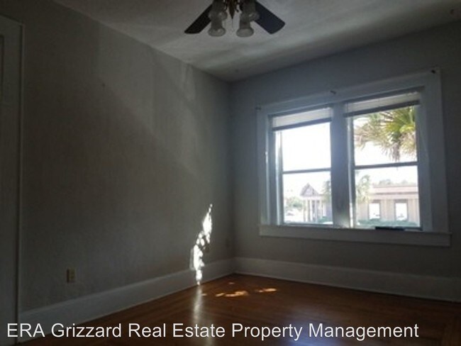 Building Photo - 1 br, 1 bath House - 128 E Magnolia Ave #4