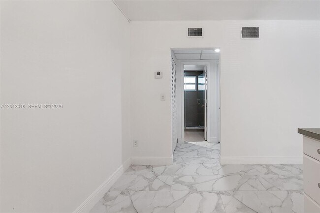 Building Photo - 645 NE 77th St