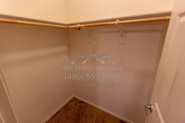 Building Photo - 18295 W Saguaro Ln