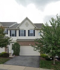 Building Photo - Beautiful 3 Bedroom town-home in Haymaker Pointe