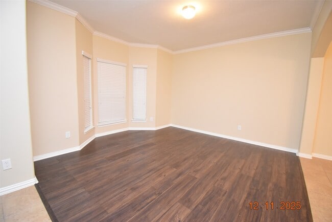 Building Photo - 10806 Clear Arbor Ln