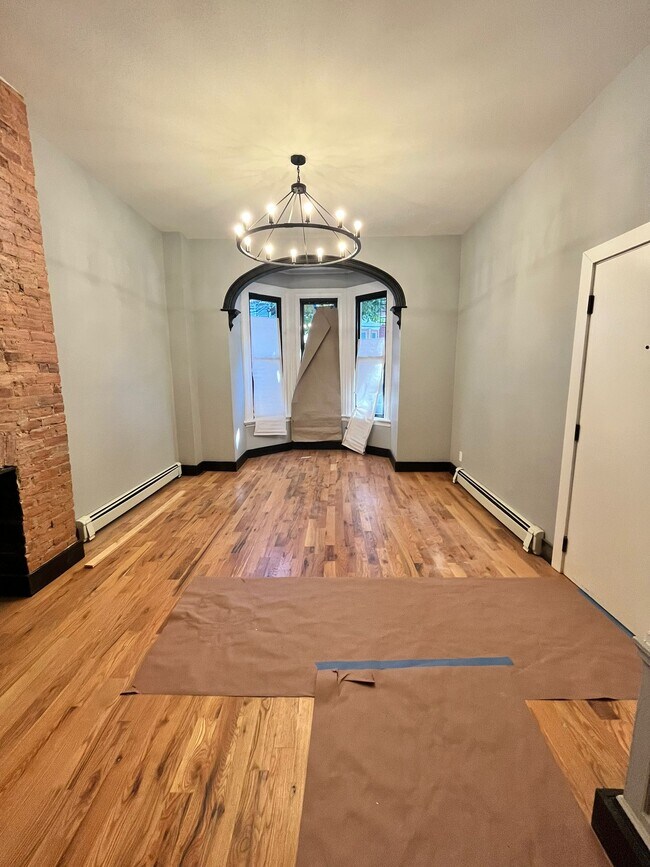 Unit 1 - 17 Belmont Ave