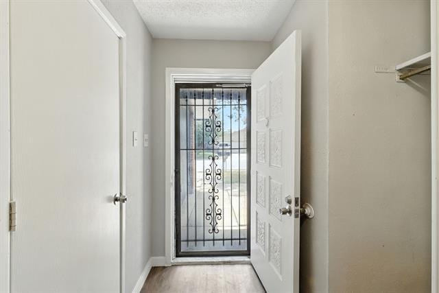 Building Photo - 2307 Montclair Dr