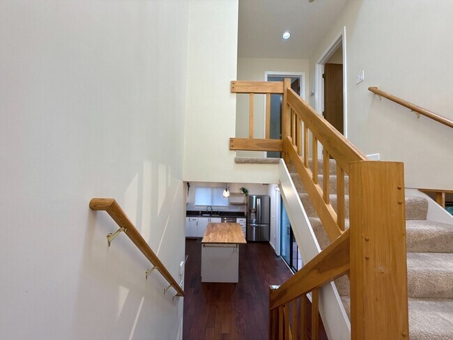 Building Photo - 73 Arrowhead Cir