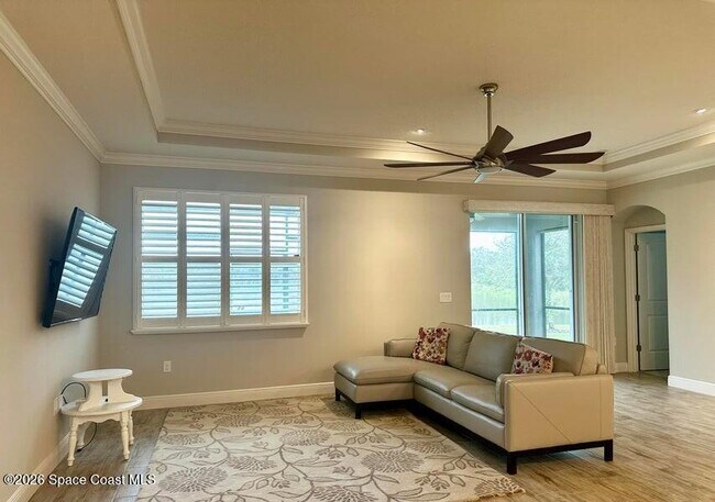 Building Photo - 5250 Hebron Dr