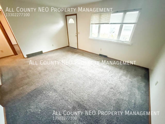 Building Photo - 1319 Sparhawk Ave