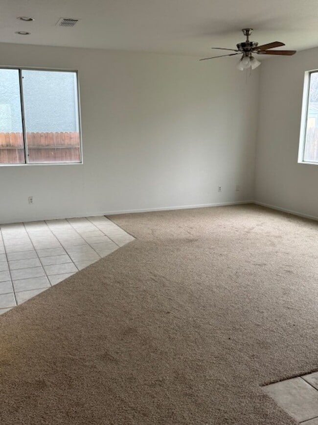 Building Photo - Spacious 4 Bed / 3 Bath Two-Story Home for Rent – Citrus Heights, CA