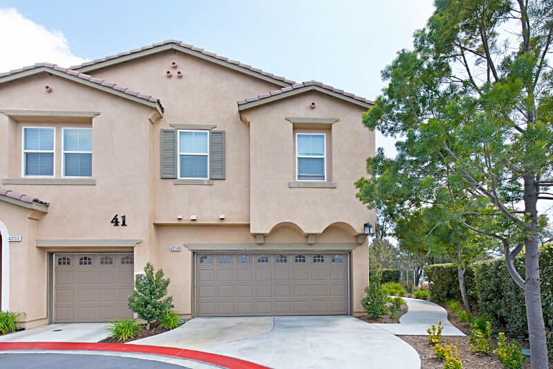 Building Photo - 43148 Avenida Cielo