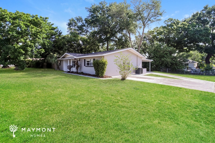 Building Photo - 1429 S Evergreen Ave