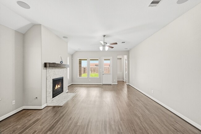 Building Photo - 10822 Gates Randal Ct