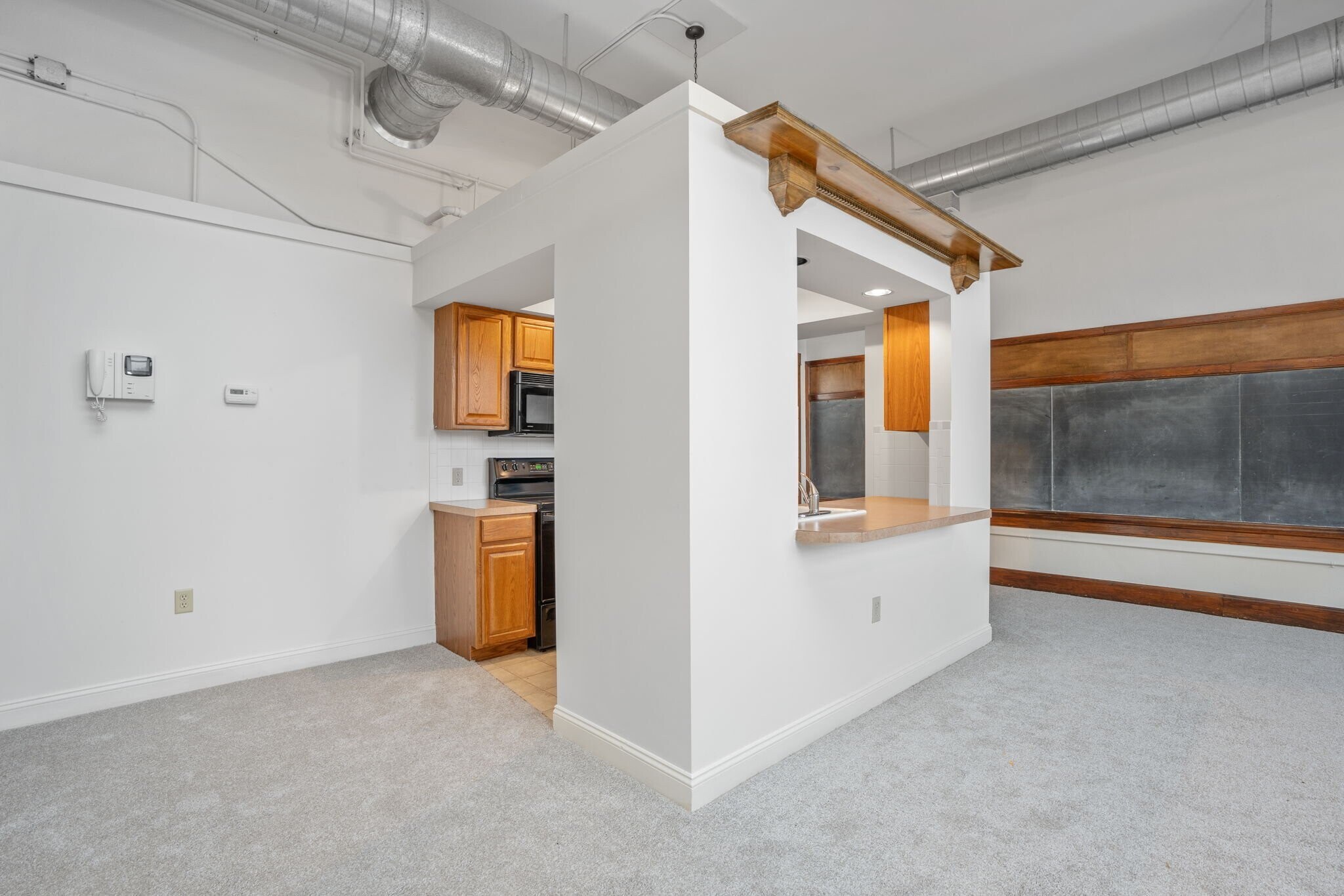 Building Photo - 249 N Athenian Ave