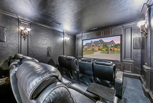 Building Photo - 1237 Wales Dr