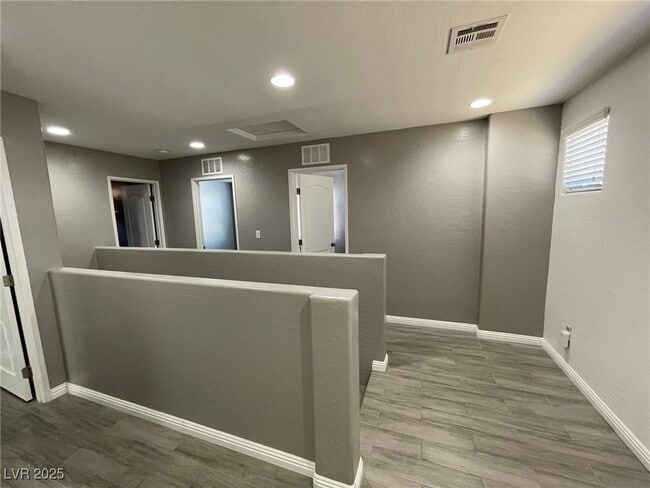 Building Photo - 7727 Peaceful Trellis Dr