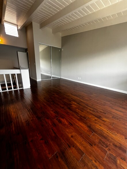 Building Photo - 4034 Emerald St