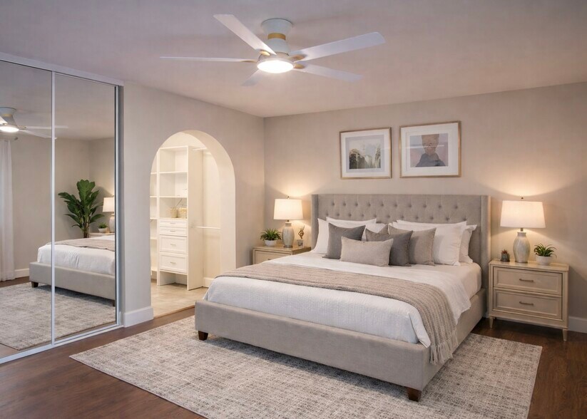 Building Photo - 10425 Caminito Cuervo