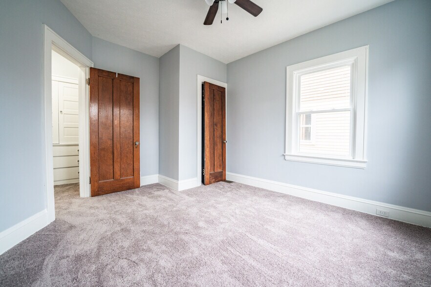 Building Photo - 2085 Marlowe Ave