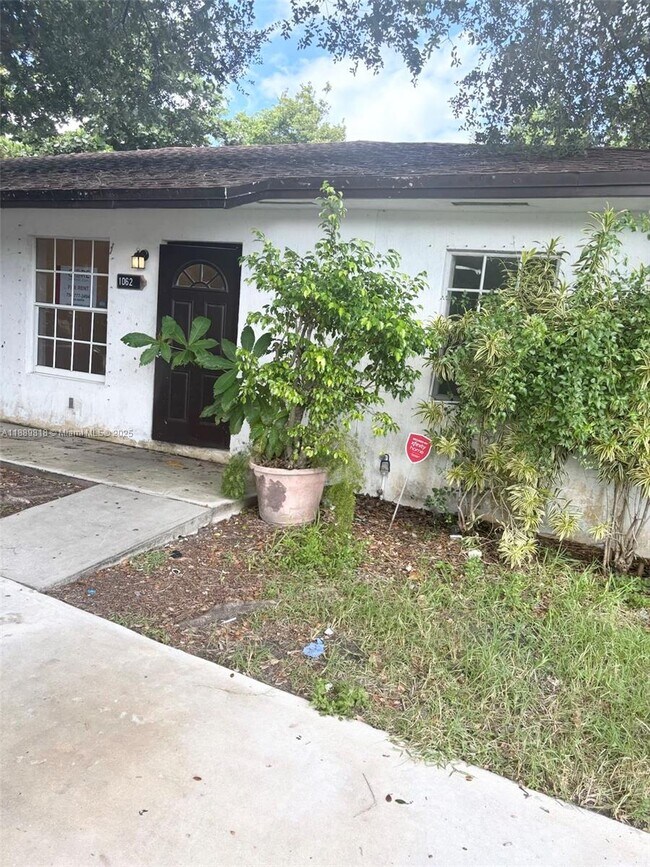 Primary Photo - 10621 SW 170th Terrace