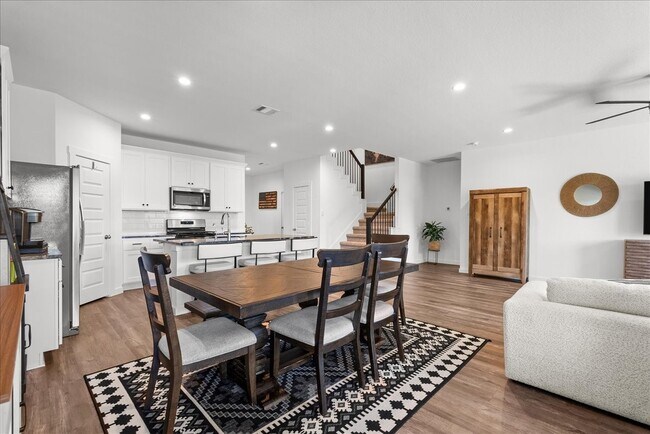 Building Photo - 3109 Magnolia Pass Ln