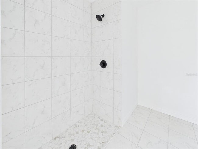 Building Photo - 5323 NW 8th Pl