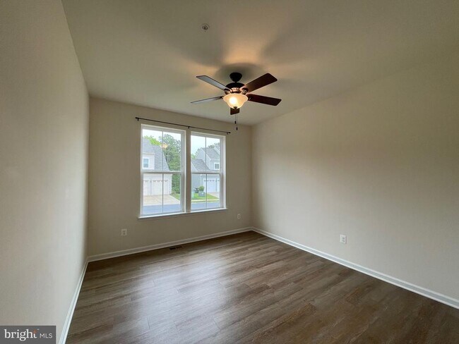 Building Photo - 23347 Sawara Ct