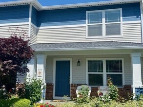 Building Photo - Bothell Home