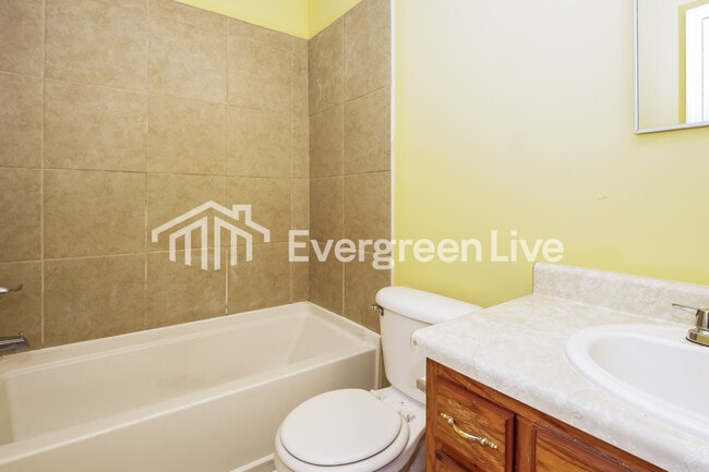 Building Photo - 4599 Addington Dr