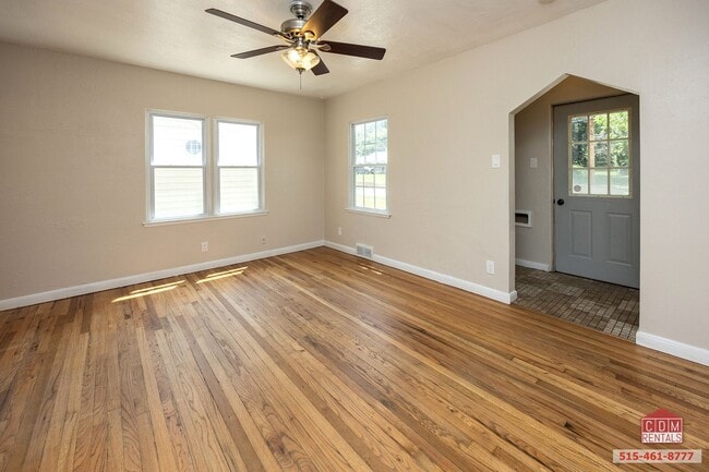 Building Photo - Lovely Ranch Home