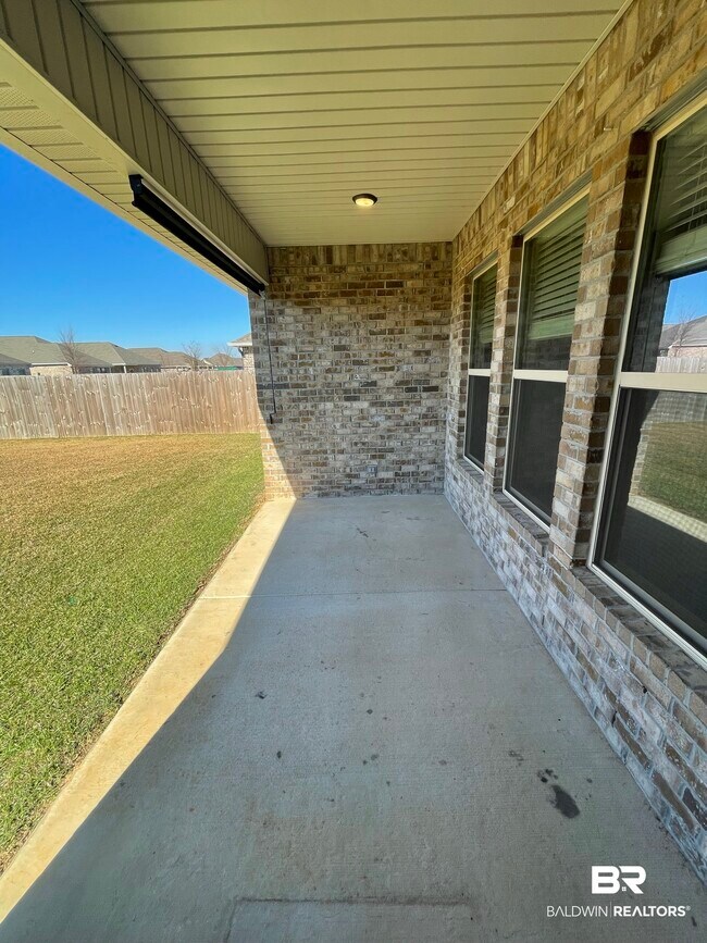 Building Photo - 23643 Blythewood Ln