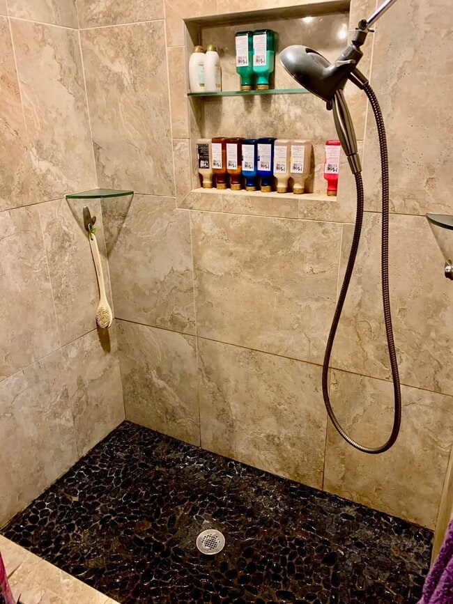 Building Photo - 49 Duke St