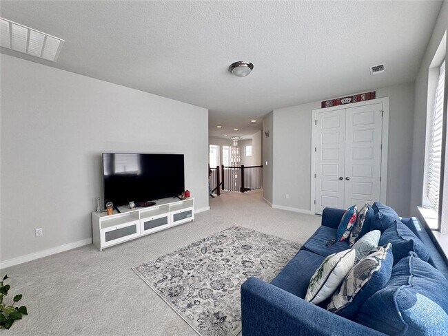 Building Photo - 2213 Nightjar Song Dr