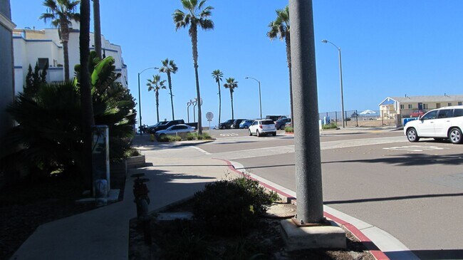 Building Photo - ACROSS FROM THE BEACH!