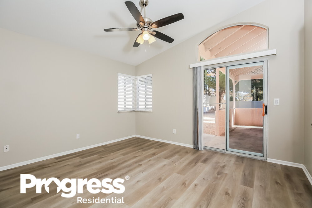 Building Photo - 3020 Forest Lake St