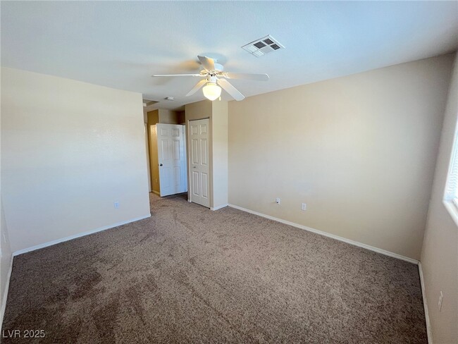 Building Photo - 4730 E Craig Rd