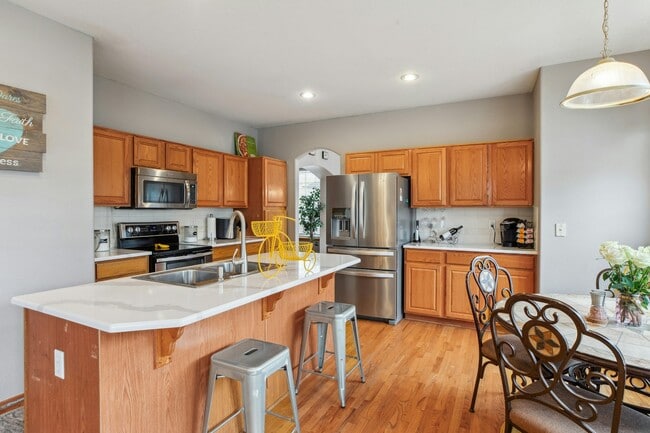Building Photo - 5751 S Truckee St