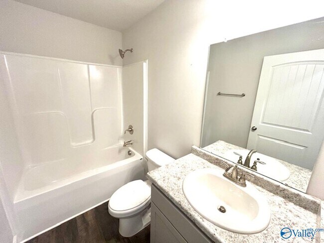 Building Photo - 14254 Wildflower Dr