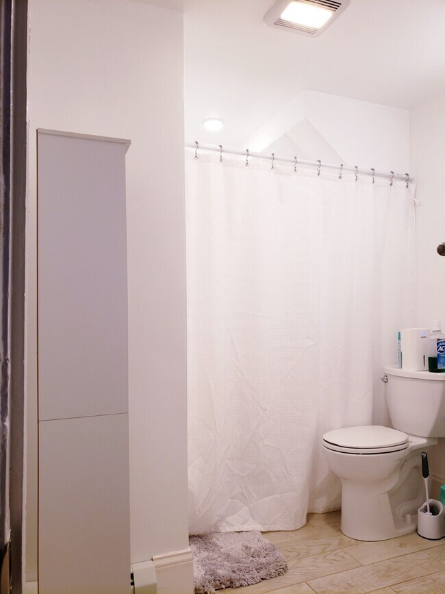 Building Photo - 65 Walden St