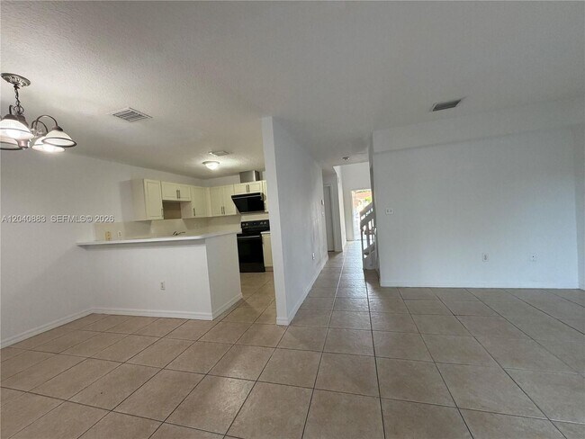 Building Photo - 7245 NW 173rd Dr