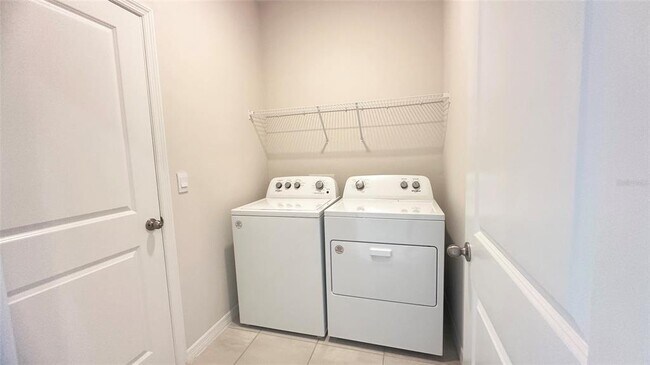 Building Photo - 17915 Cantarina Cove