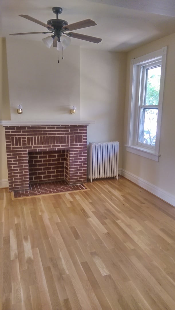 Building Photo - FLOY2107