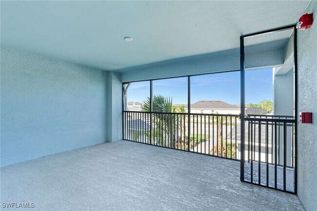 Building Photo - 15155 Bluffton Ln