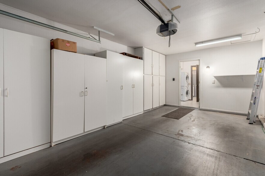 Building Photo - 19667 N Star Ridge Dr