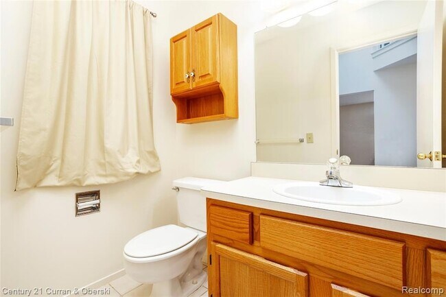 Building Photo - 9429 Westwind Dr