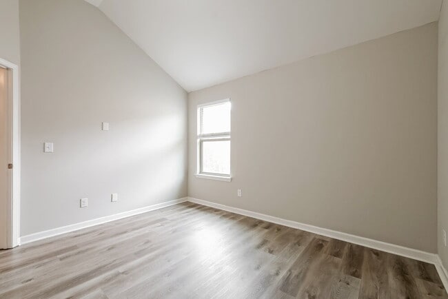 Building Photo - 3992 Tyne Ct