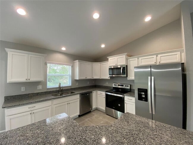Building Photo - 2840 SW 147 St