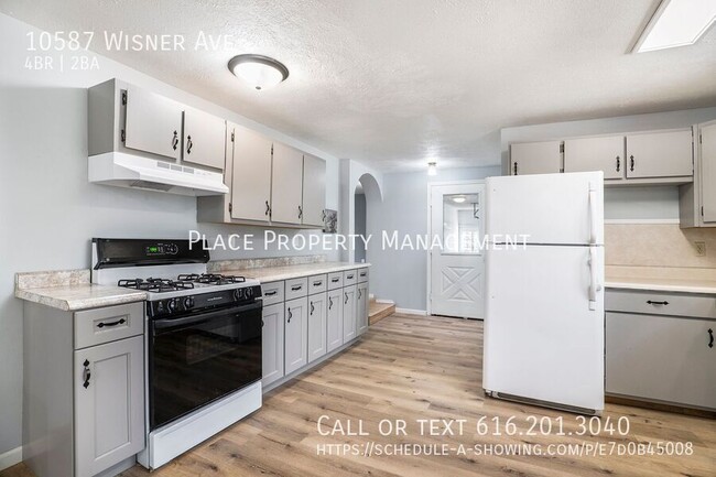 Building Photo - 10587 Wisner Ave