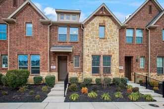 Building Photo - 2157 Crooked Bow Dr