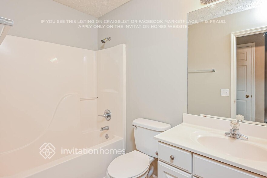 Building Photo - 805 Avalon Forest Dr NW