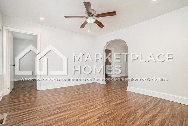 Building Photo - 1320 M.L.K. Jr Dr SW