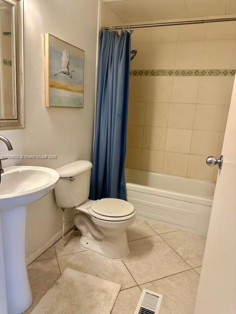Building Photo - 810 S Jade Dr